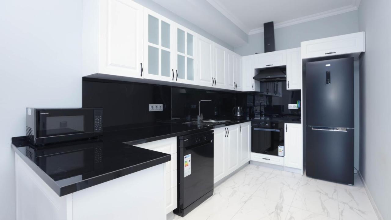 Stay Inn-Apartments On Koghbatsi 16 Erivan Dış mekan fotoğraf