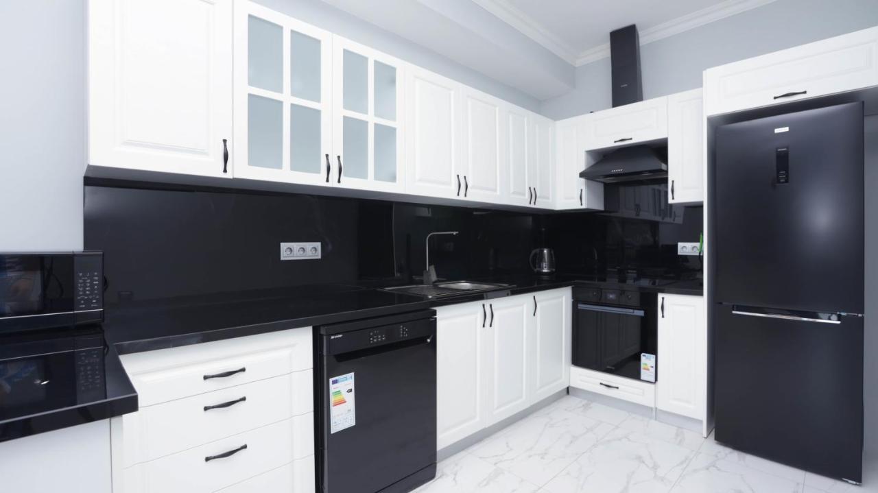 Stay Inn-Apartments On Koghbatsi 16 Erivan Dış mekan fotoğraf