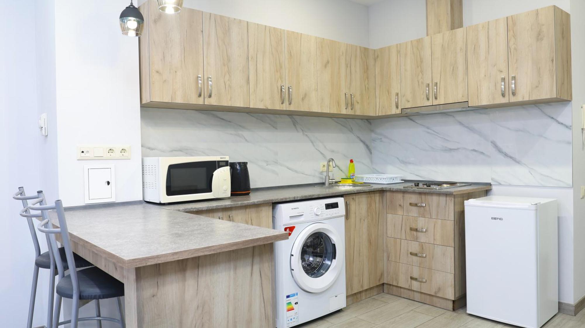 Stay Inn-Apartments On Koghbatsi 16 Erivan Dış mekan fotoğraf