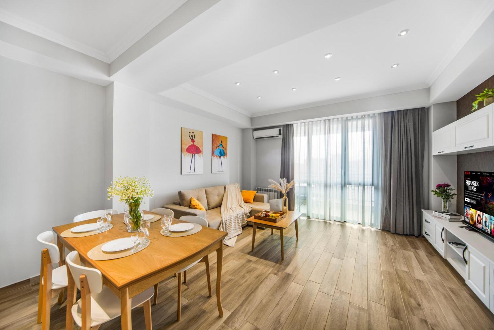 Stay Inn-Apartments On Koghbatsi 16 Erivan Dış mekan fotoğraf