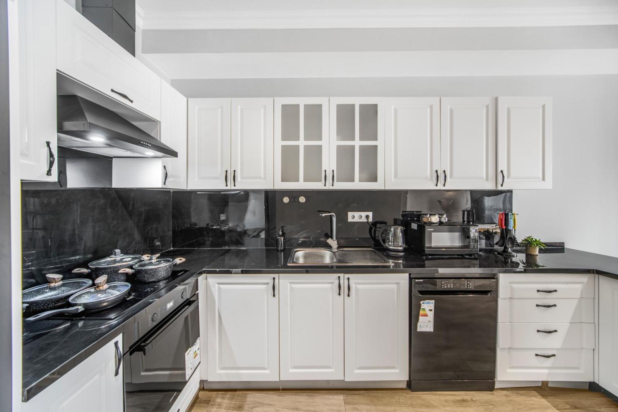 Stay Inn-Apartments On Koghbatsi 16 Erivan Dış mekan fotoğraf